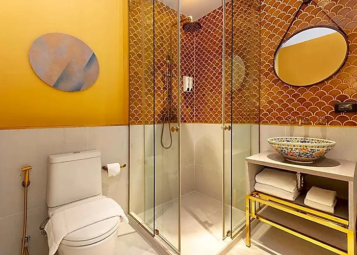 Riva Vibe By Pcl Hotel 3*